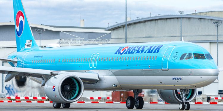 Airbus’ın Toulouse’da ürettiği ilk A321neo test uçuşu yaptı