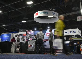 Türk firmaları dünyanın en büyük uydu fuarında