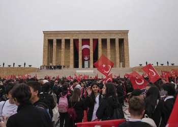 23 Nisan Ulusal Egemenlik ve Çocuk Bayramı kutlu olsun!