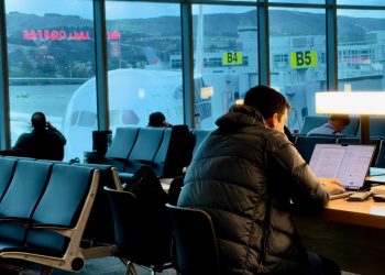 Havayolları mobil cihazlardaki bilgilerinize ulaşabiliyor!