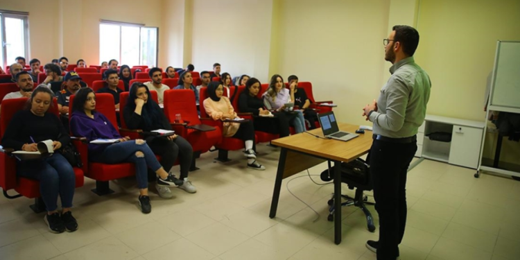 Gençler ORAN’ın projesi ile havacılık sektörüne hazırlanıyor