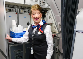 Dünyanın en yaşlı hostesi hayatını kaybetti