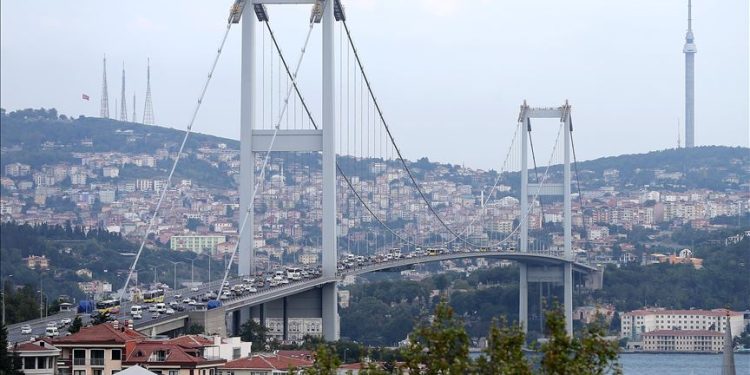 Otoyol ve köprü ücretleri zamlandı: İşte yeni tarife