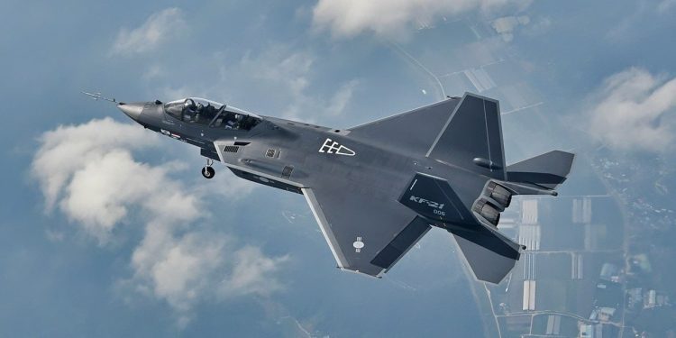 KF-21 Boramae seri üretime geçiyor