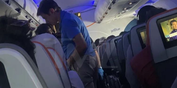 Doktor Öz’den gökyüzünde hayat kurtaran dokunuş