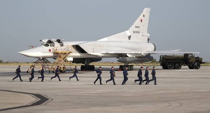 Rusya’dan şok iddia: “Bombardıman uçağımız kaçırılacaktı”