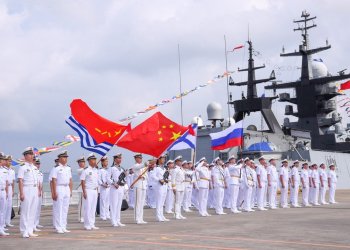 Çin ve Rusya ortak tatbikata başladı