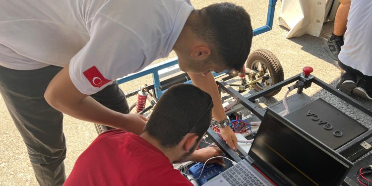 TEKNOFEST Robotaksi yarışması başladı