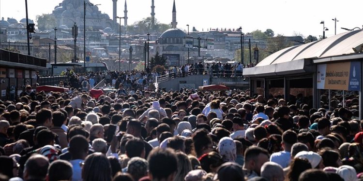 Dünyada ve Türkiye’de nüfus projeksiyonları, sonuçları ve yapılması gerekenler