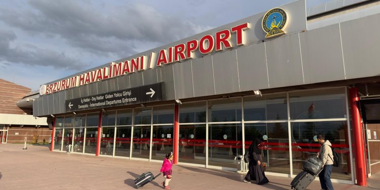 Erzurum, Ağustos’ta 100 binden fazla yolcuyu uçurdu