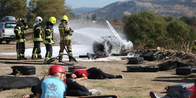Çanakkale’de geniş katılımlı uçak kazası tatbikatı