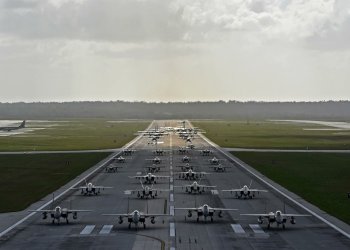 ABD füze testi sırasında Guam’da 7 Çinli tutuklandı