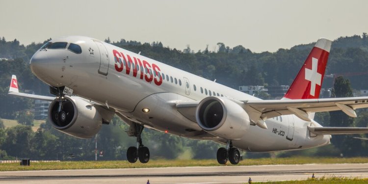 Swiss uçağında kabin duman doldu: 16 kişi hastanelik oldu