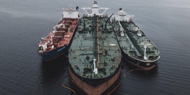 AB, Rusya’nın “gölge filosunu” hedef aldı