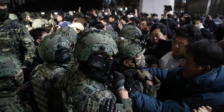 Güney Kore’de sıkıyönetim: Geldi ve gitti!