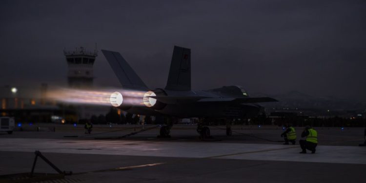 MMU KAAN afterburner testinden başarıyla çıktı