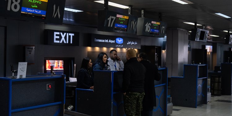 Şam Havalimanı’ndan ilk uçuş Halep’e gerçekleşti