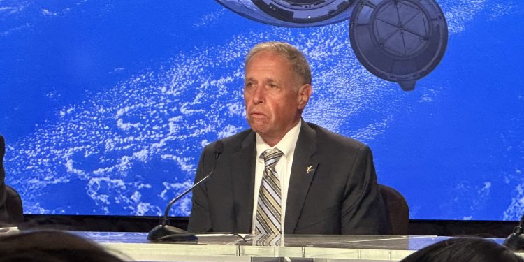 Boeing’in sorunlu Starliner programının lideri emekli oluyor