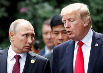 Trump ve Putin’den 2,5 saatlik ateşkes görüşmesi!