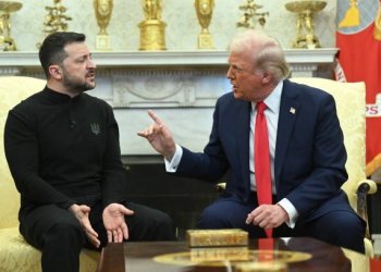 Trump, Zelenskiy ile gerginlik sonrası askeri yardımı kesti