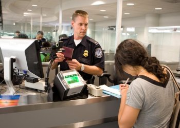 Trump’tan 43 ülkeye seyahat kısıtlaması! İşte taslak liste