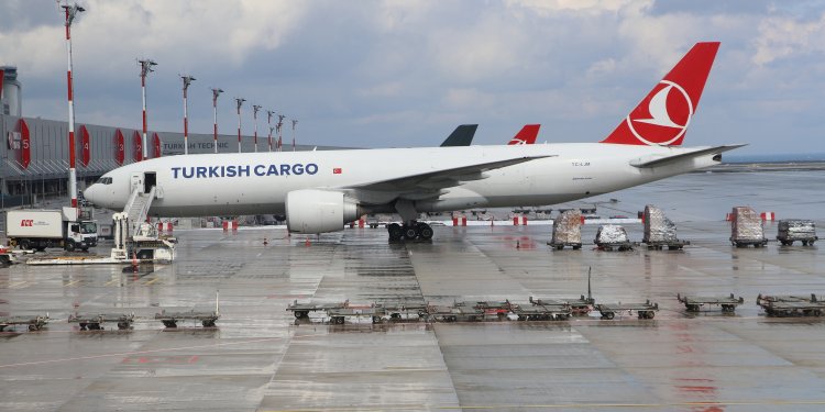 İstanbul Havalimanı’nda hava kargo hedefi!