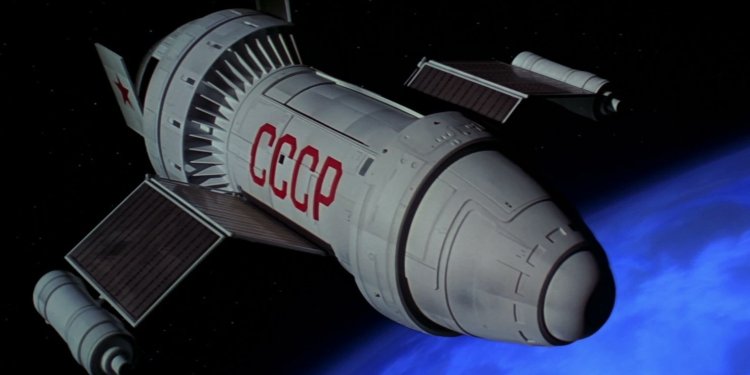 NATO lideri uyardı: Rusya uzaya nükleer silah yerleştirebilir!