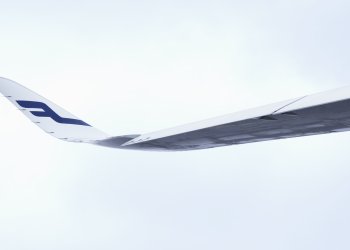 Grev nedeniyle 110 seferini iptal etti