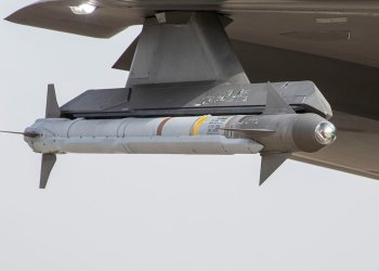 Raytheon’a 1,1 milyar dolarlık füze siparişi