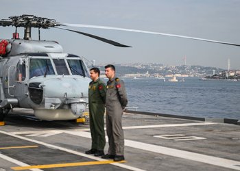 Donanmanın helikopterleri milli çözüme emanet