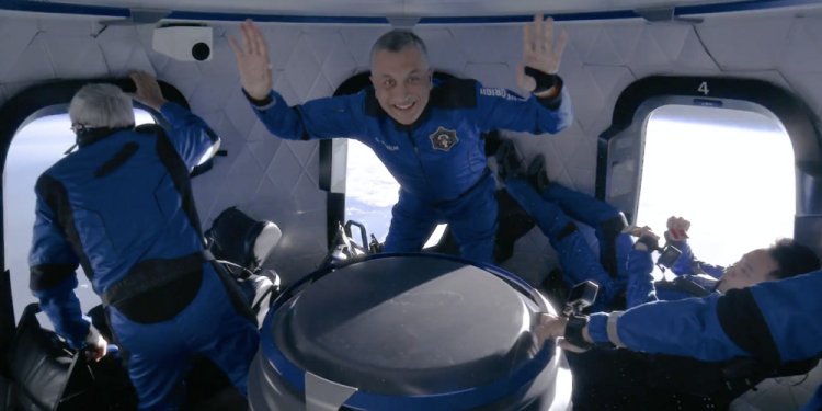 Üçüncü Türk uzayda: Gökhan Erdem tarihe geçti