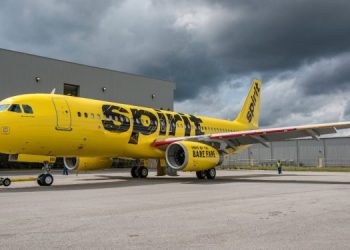 Spirit, kabin ekiplerinin üçte birini izne çıkarıyor