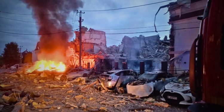 Rus İHA saldırısında 9 bin hane elektriksiz kaldı