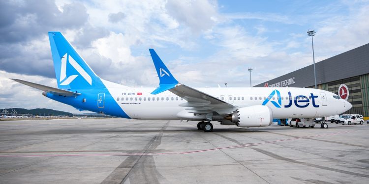 AJet’in 4. Boeing 737-8 MAX uçağı İstanbul’a geldi