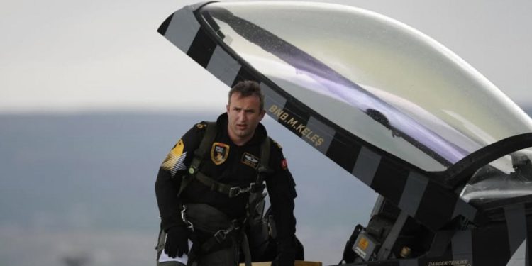 SOLOTÜRK’ün kurucusu Murat Keleş emekliye ayrıldı