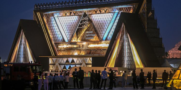 ‘Dördüncü piramit’ Büyük Mısır Müzesi törenle açıldı