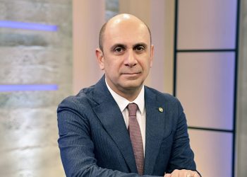 “İyi bir lounge tasarım ya da yemek değildir!”