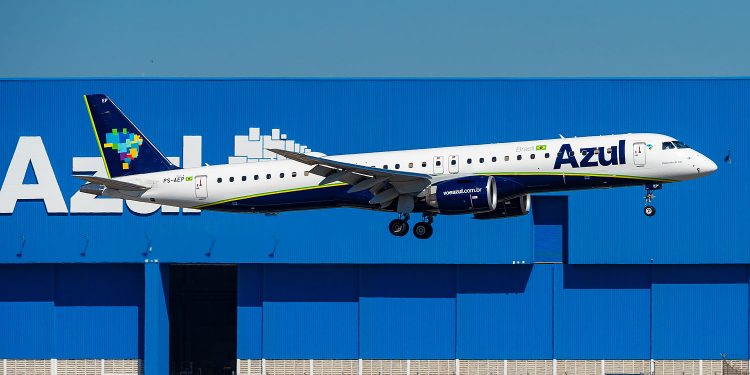 Azul’da denge değişiyor: United’dan 100 milyon dolarlık hamle