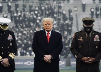 Trump, 2027 askeri bütçesinin 1,5 trilyon dolar olmasını talep etti