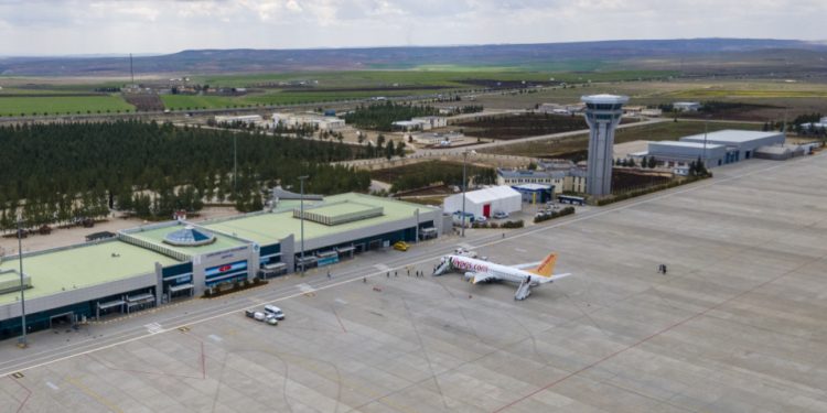 Şanlıurfa GAP Havalimanı’nda 1 milyon yolcu barajı aşıldı