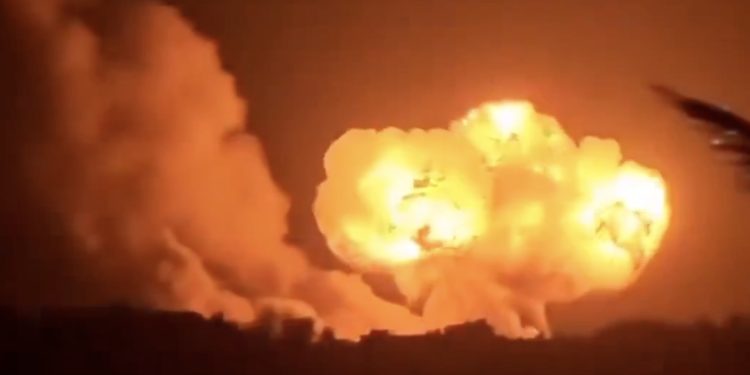 Pakistan-Afganistan hattında kanlı gerilim yatıştı